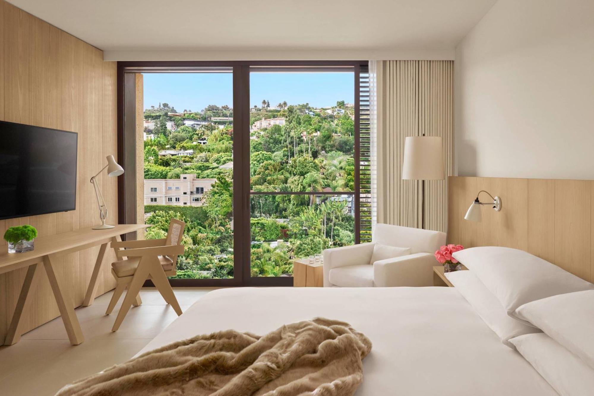 The West Hollywood Edition — Photos 1